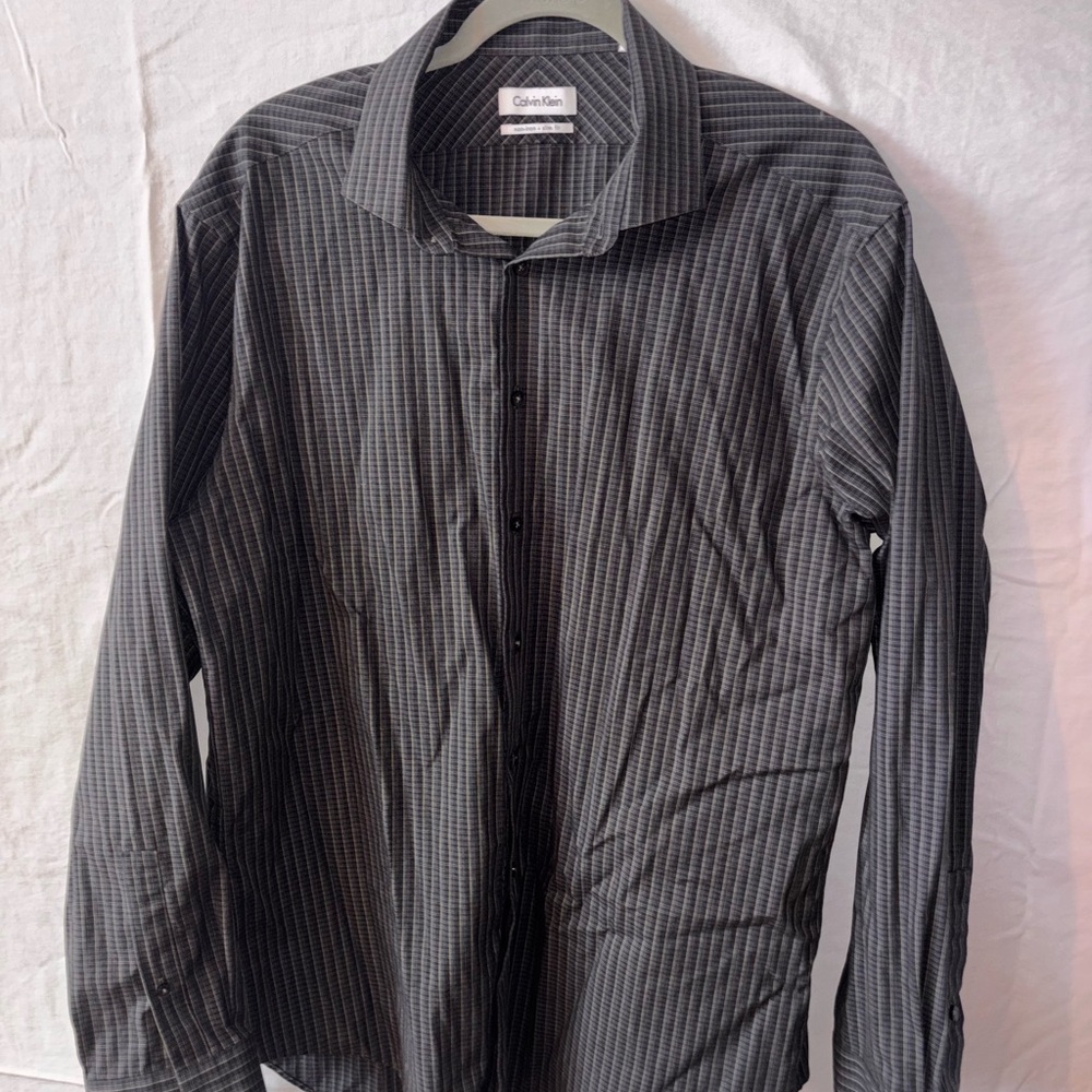 Calvin Klein Men's Gray Striped Shirt